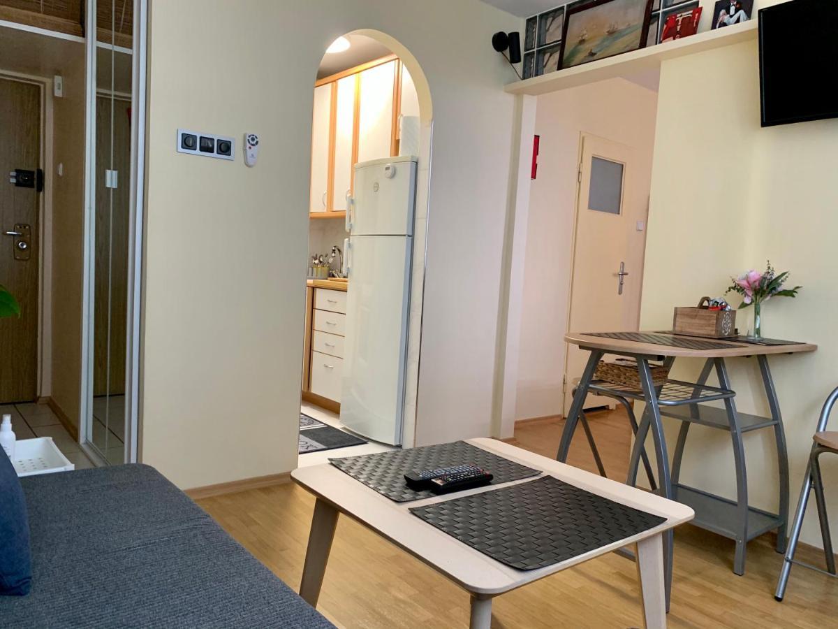 Miaczynska Apartament Warschau Buitenkant foto